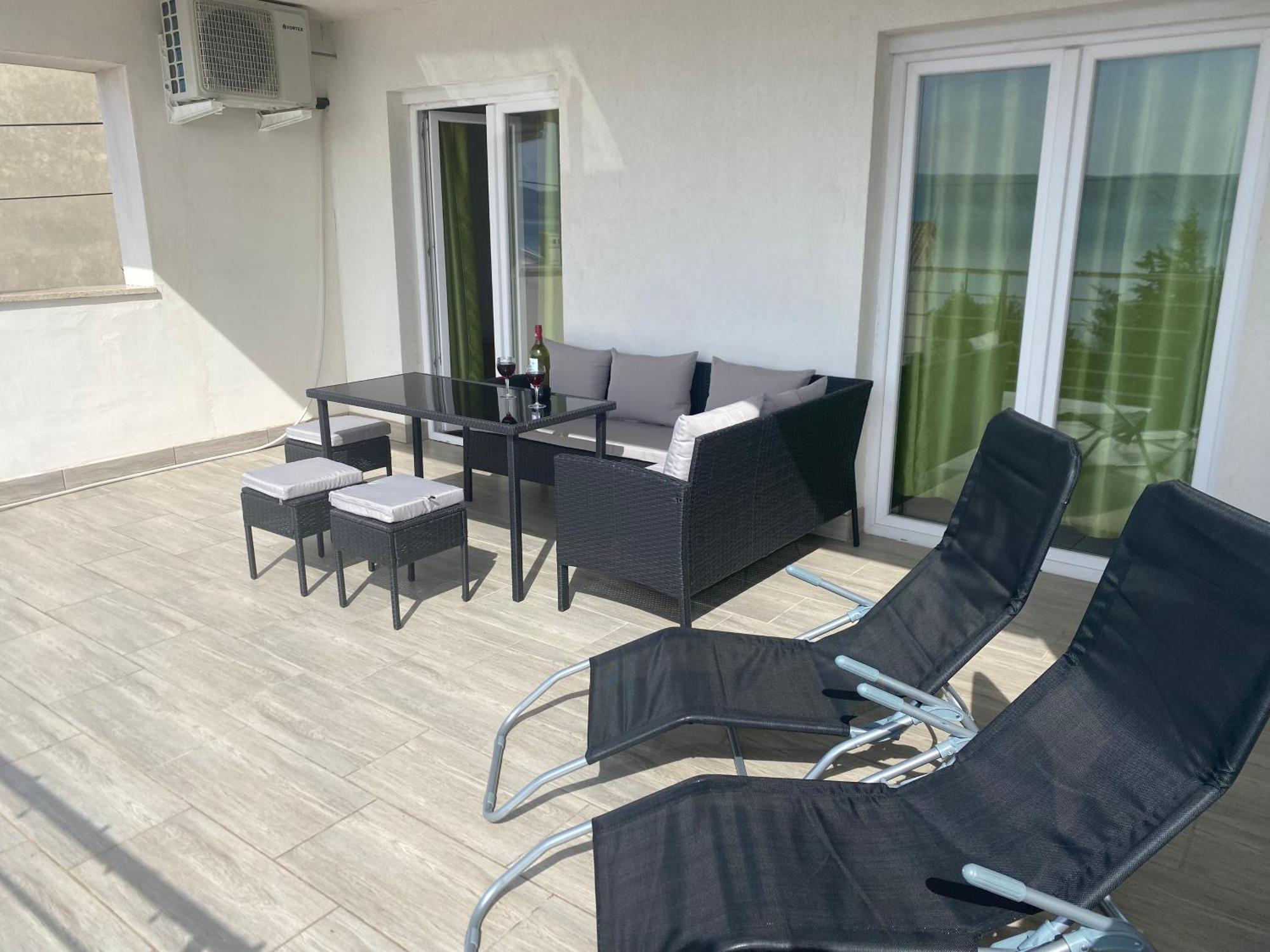Apartments Novi Vinodolski - Povilska ภายนอก รูปภาพ